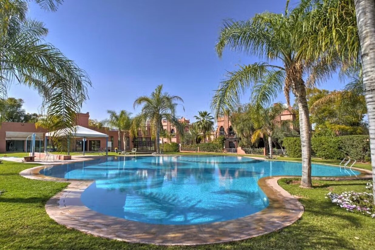 Spacious villa 206 m² for sale in Marrakech — Photo 4