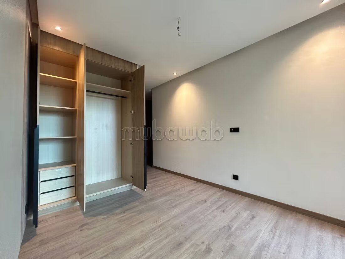 شقة دوبلكس جديدة 140 متر مربع للإيجار في الرباط — Photo 31