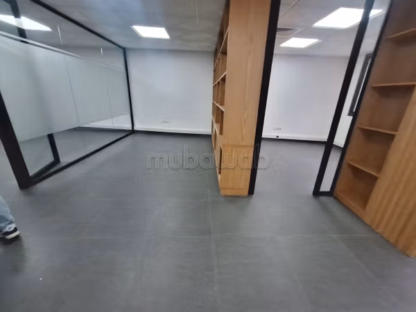 Bureau 69 m² à louer à Casablanca — Photo 24