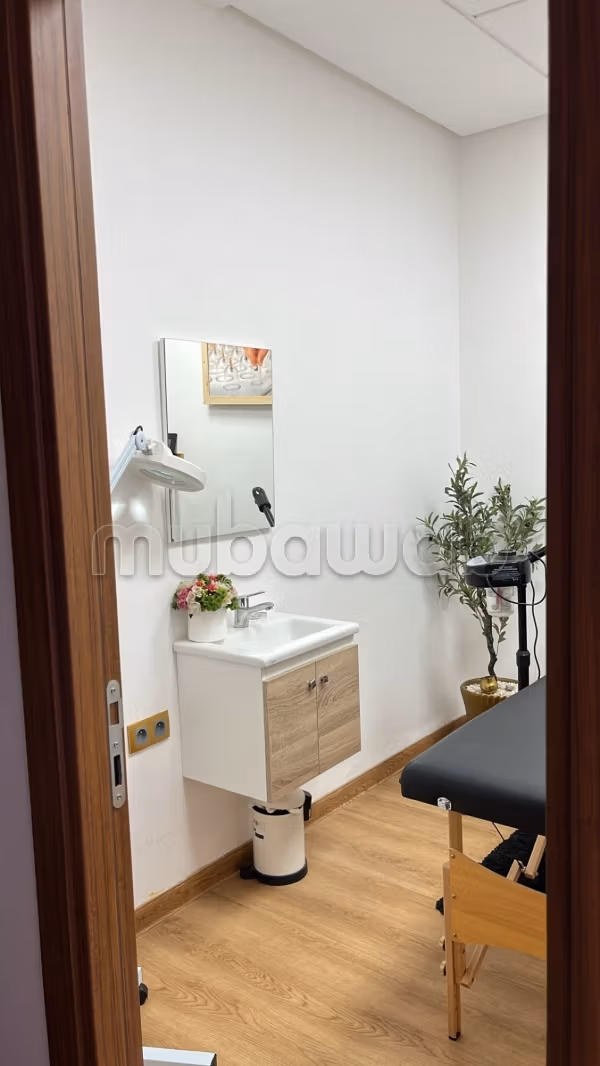 مكتب 40 متر مربع للإيجار في مراكش — Photo 3