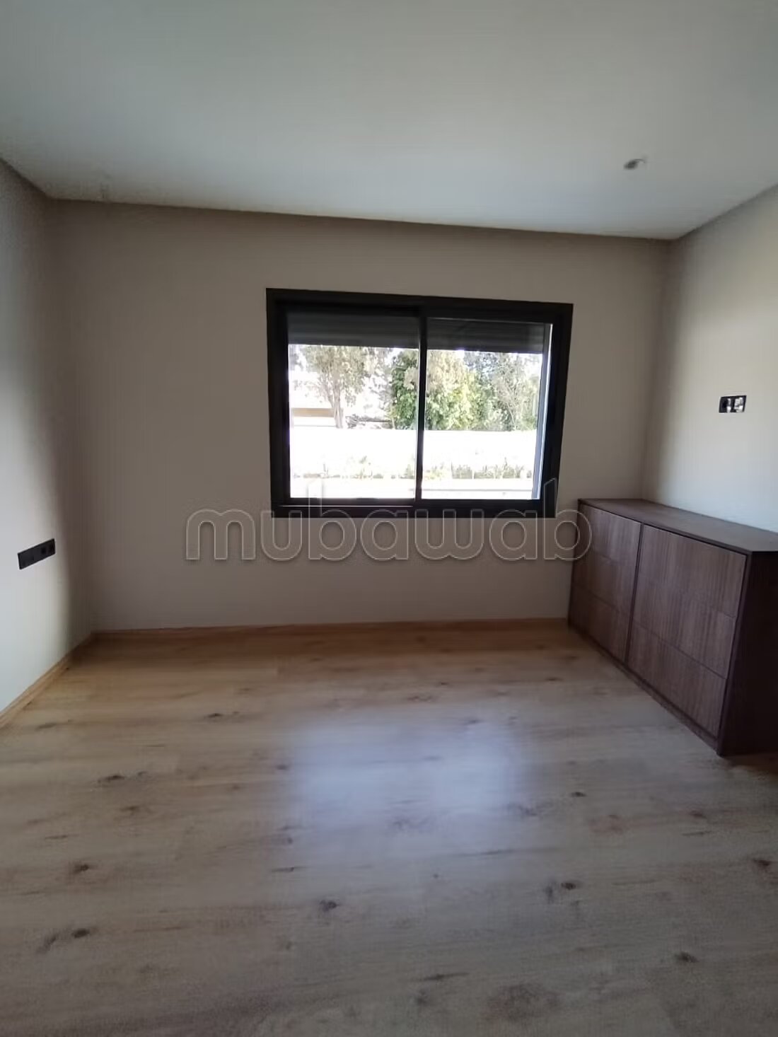 فيلا 2500 م² للإيجار في الرباط — Photo 16