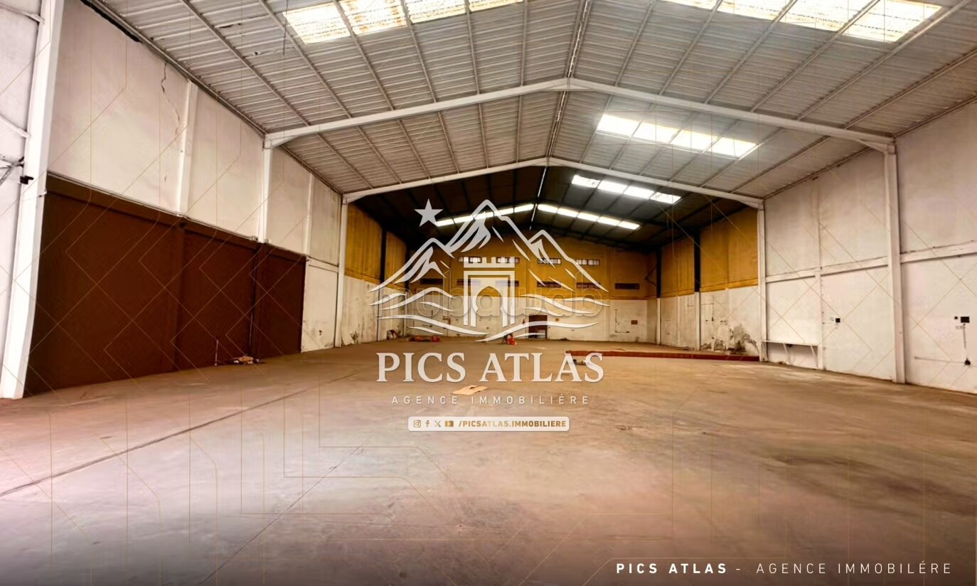 Office 1119 m² for sale in Marrakech (Sidi Ghanem) — Photo 3