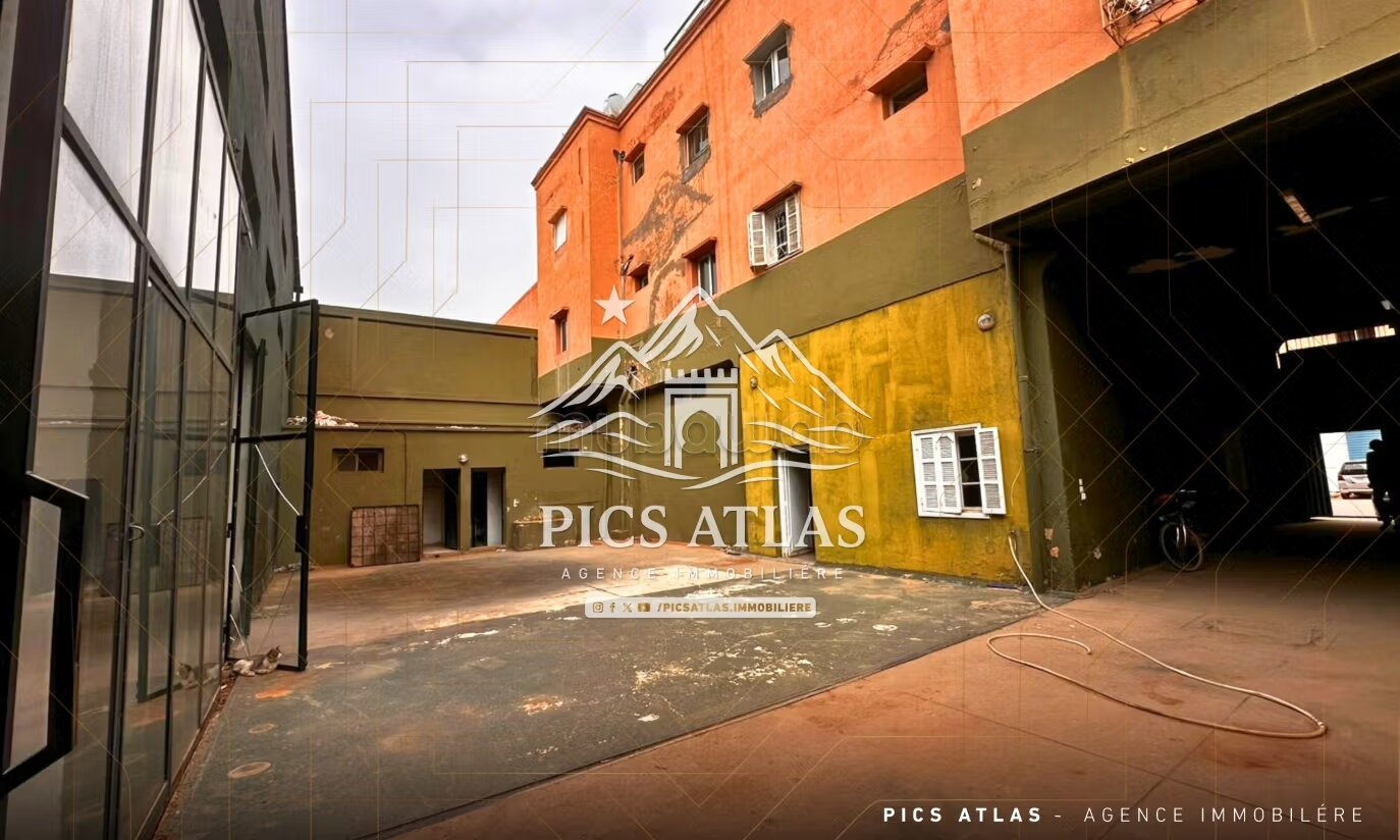 Office 1119 m² for sale in Marrakech (Sidi Ghanem) — Photo 5
