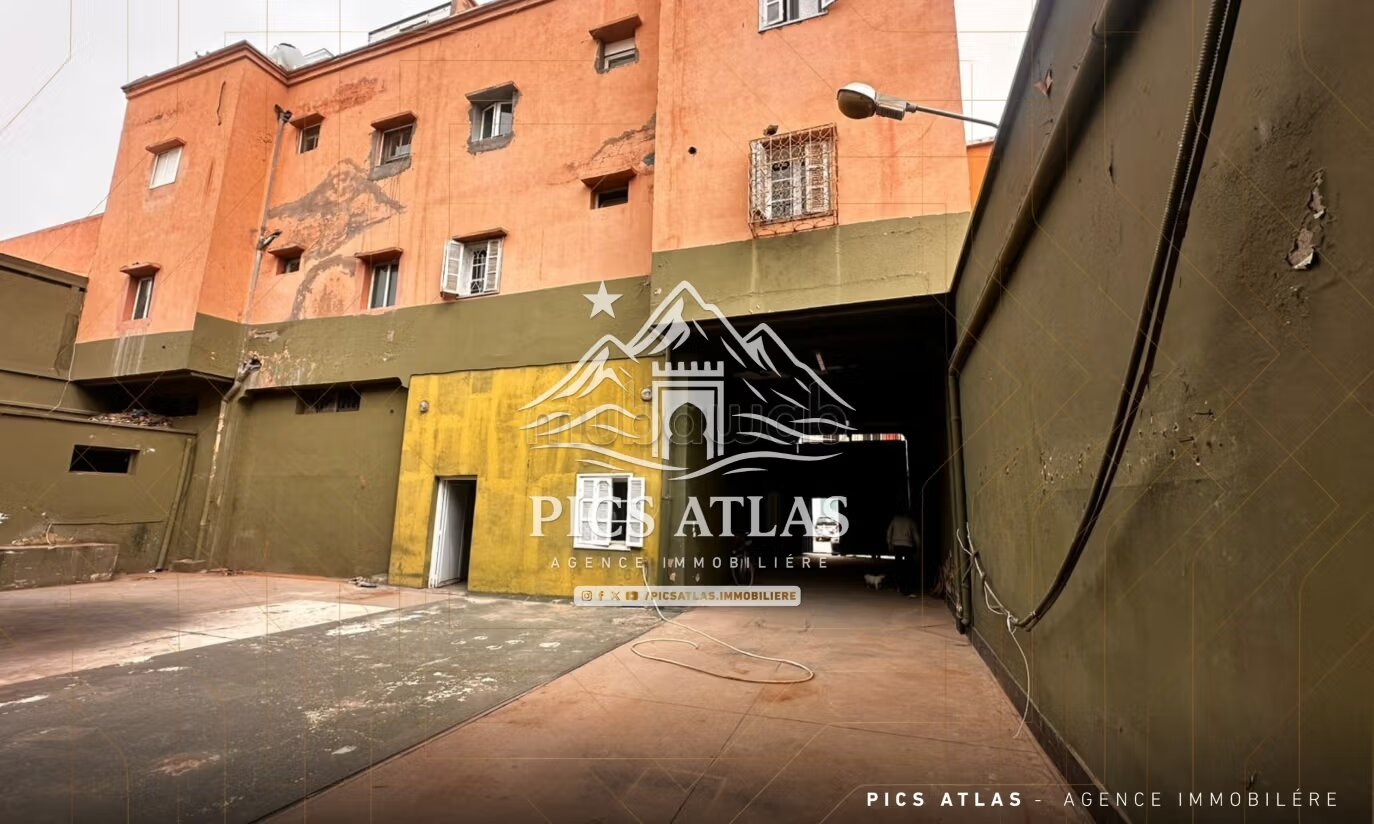 Office 1119 m² for sale in Marrakech (Sidi Ghanem) — Photo 16