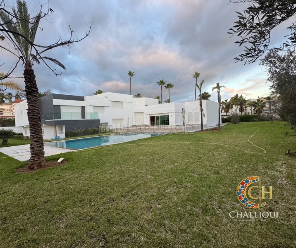 Villa 1000 m² for Rent in Rabat — Photo 39