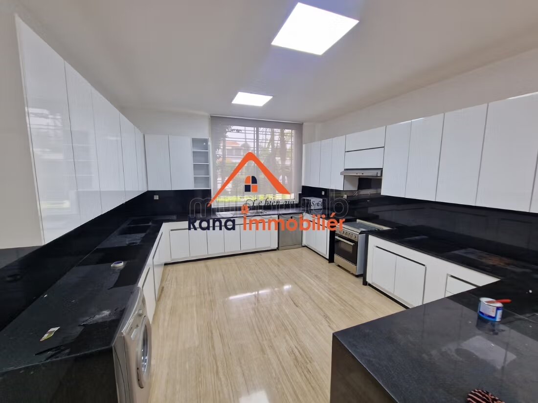 Villa 1000 m² for Rent in Rabat — Photo 58