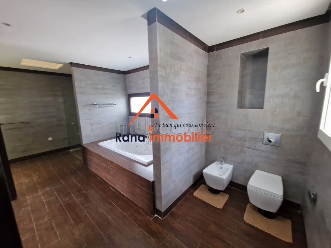 Villa 1000 m² for Rent in Rabat — Photo 70