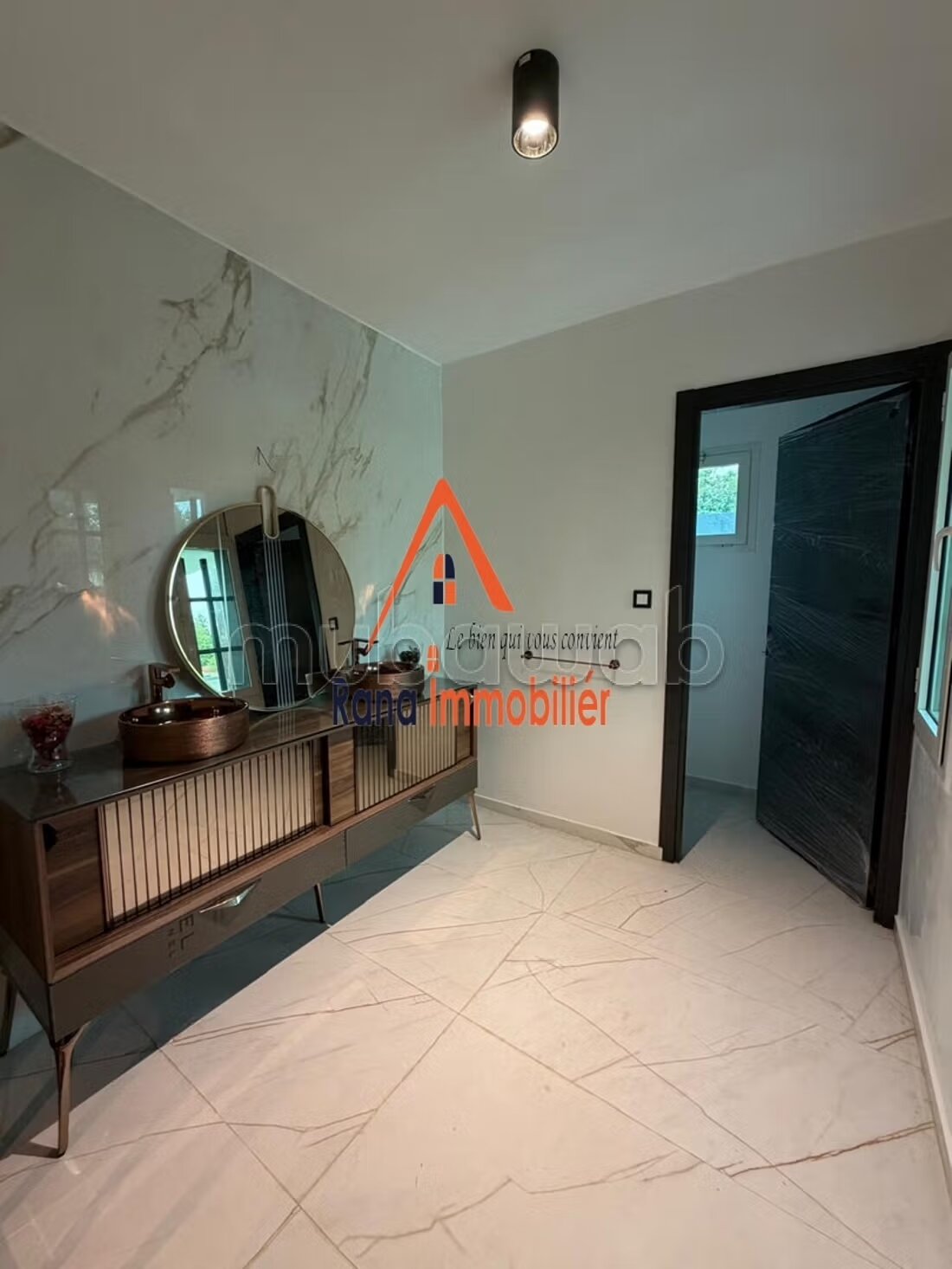Villa 1000 m² for Rent in Rabat — Photo 97