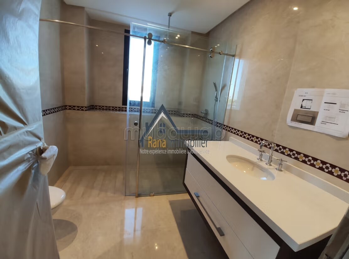 Villa 1000 m² for Rent in Rabat — Photo 131