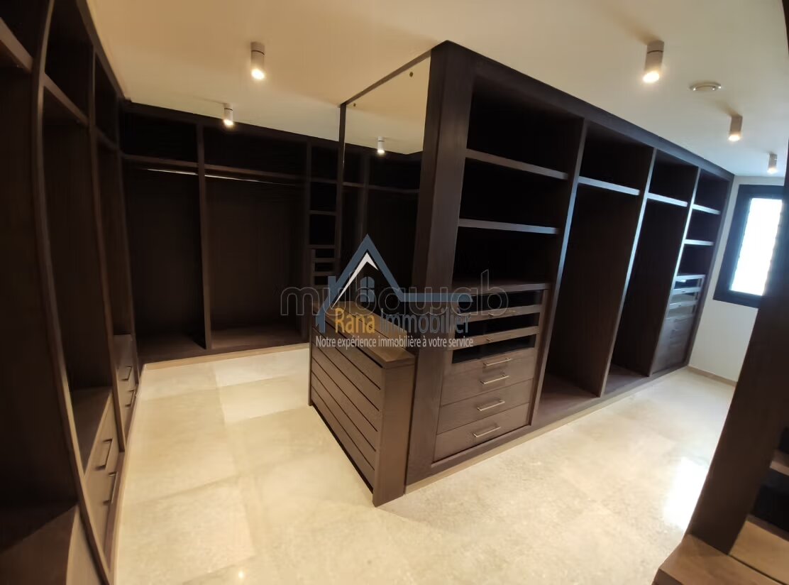 Villa 1000 m² for Rent in Rabat — Photo 138
