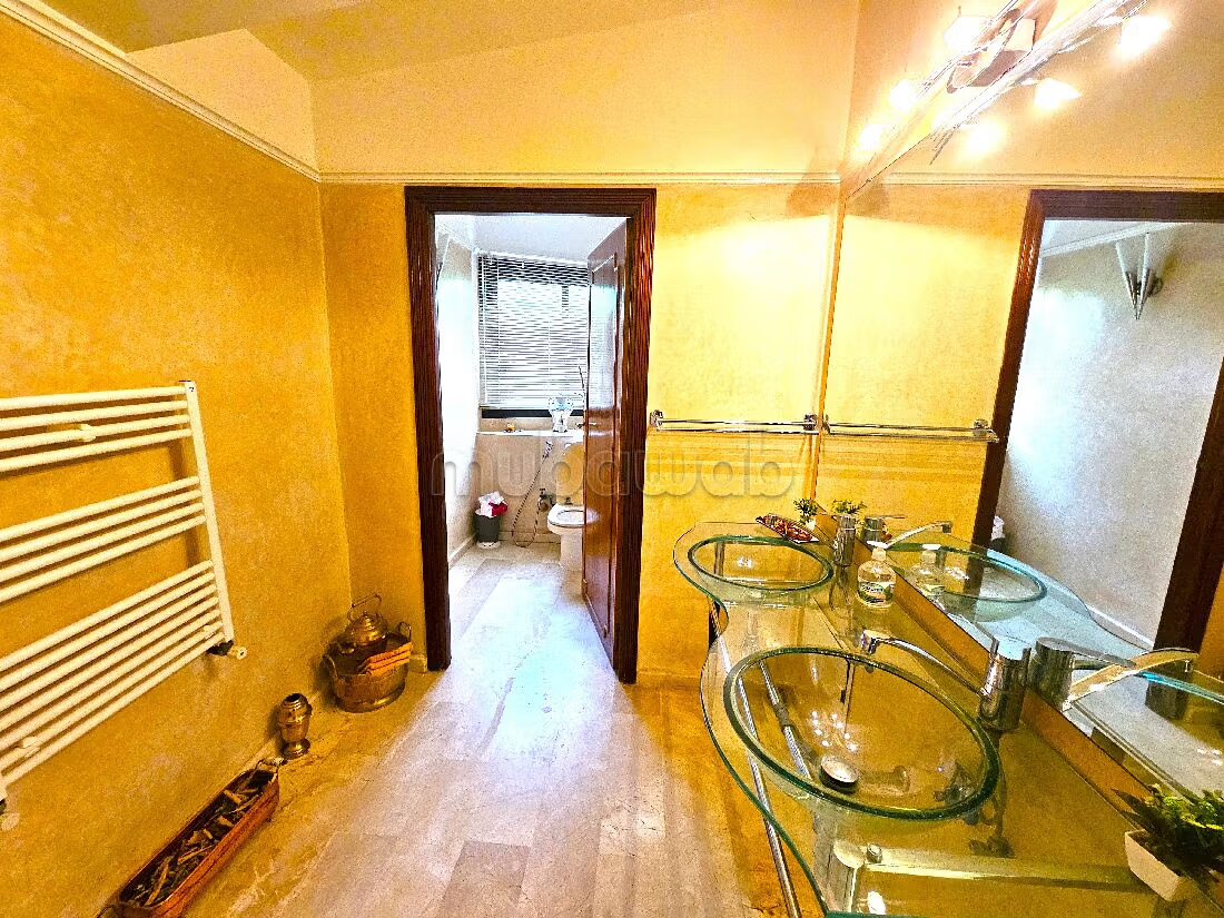 Villa 1000 m² for Rent in Rabat — Photo 198