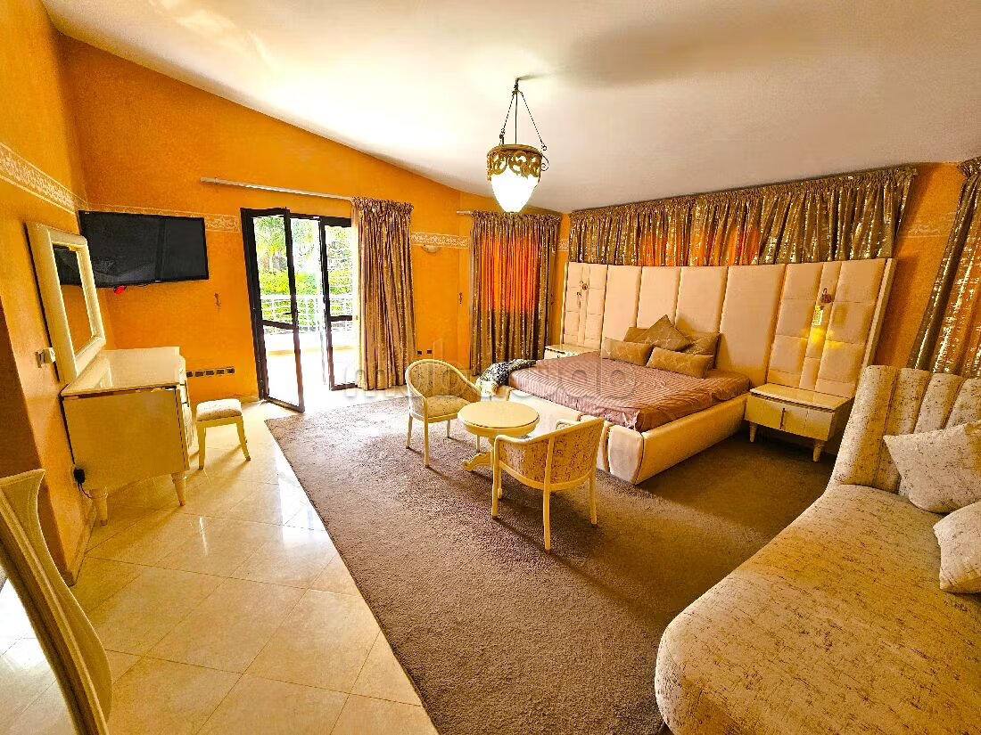 Villa 1000 m² for Rent in Rabat — Photo 200