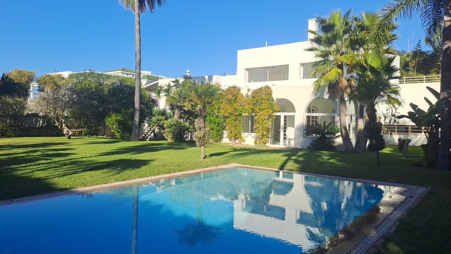 Villa 1000 m² for Rent in Rabat — Photo 221