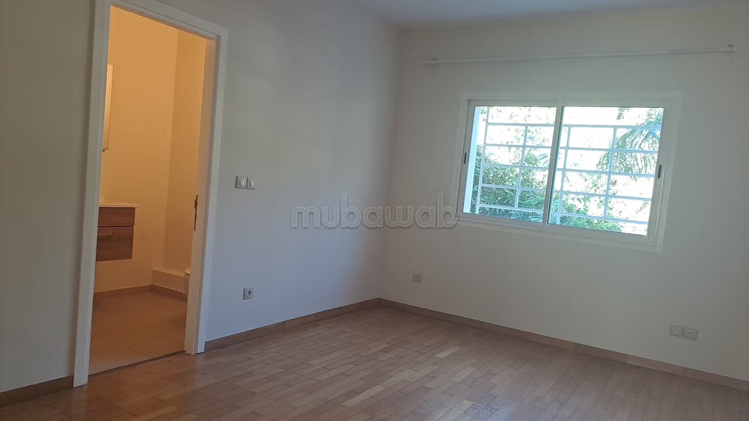 Villa 1000 m² for Rent in Rabat — Photo 238