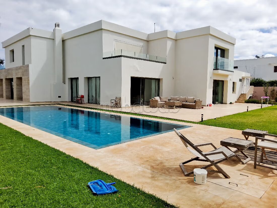 Villa 1000 m² for Rent in Rabat — Photo 240