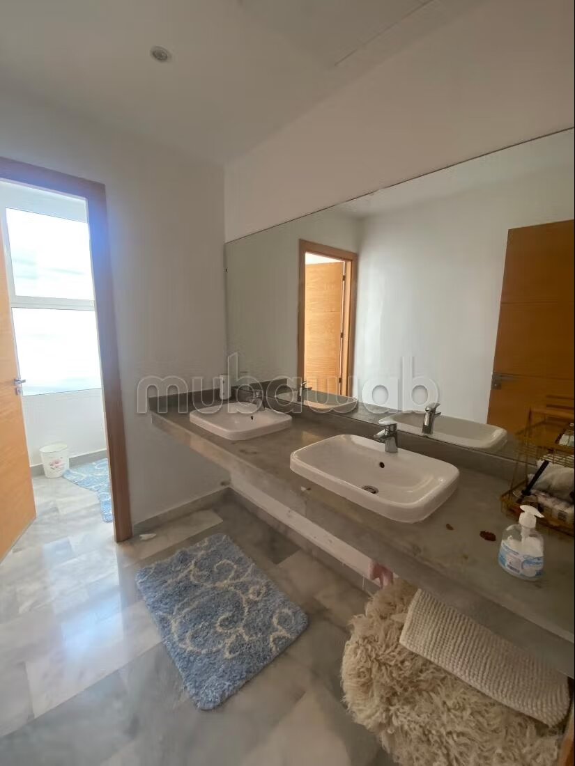 Villa 1000 m² for Rent in Rabat — Photo 274