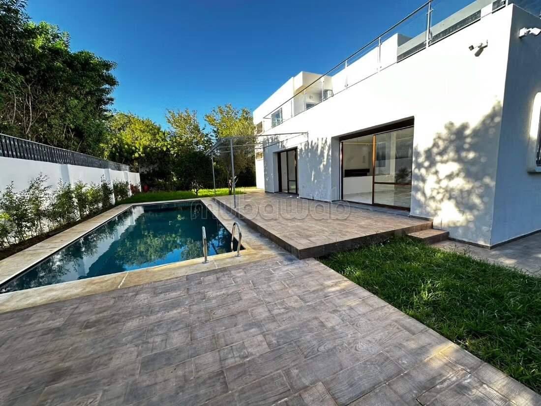 Villa 1000 m² for Rent in Rabat — Photo 296