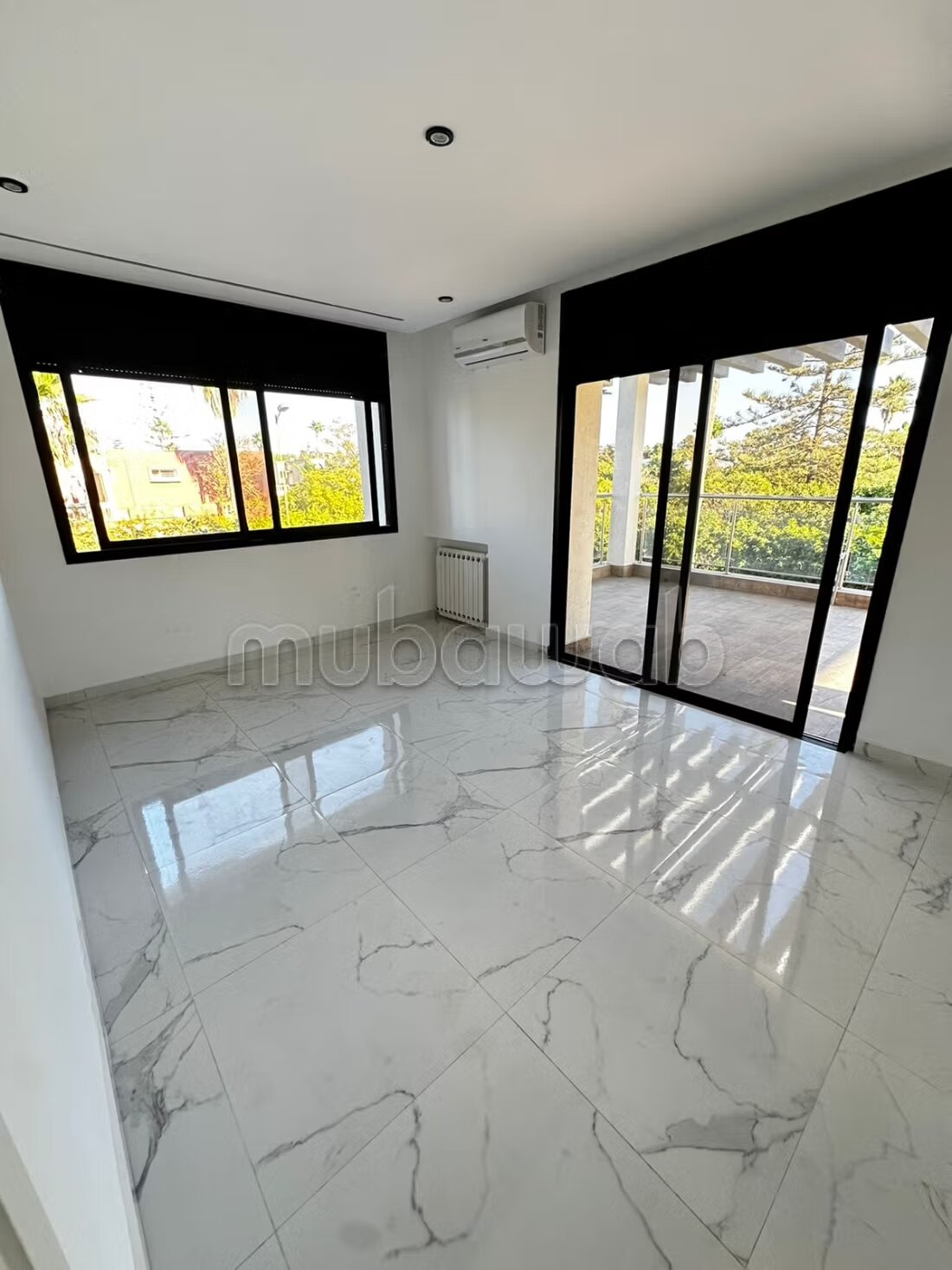 Villa 1000 m² for Rent in Rabat — Photo 308