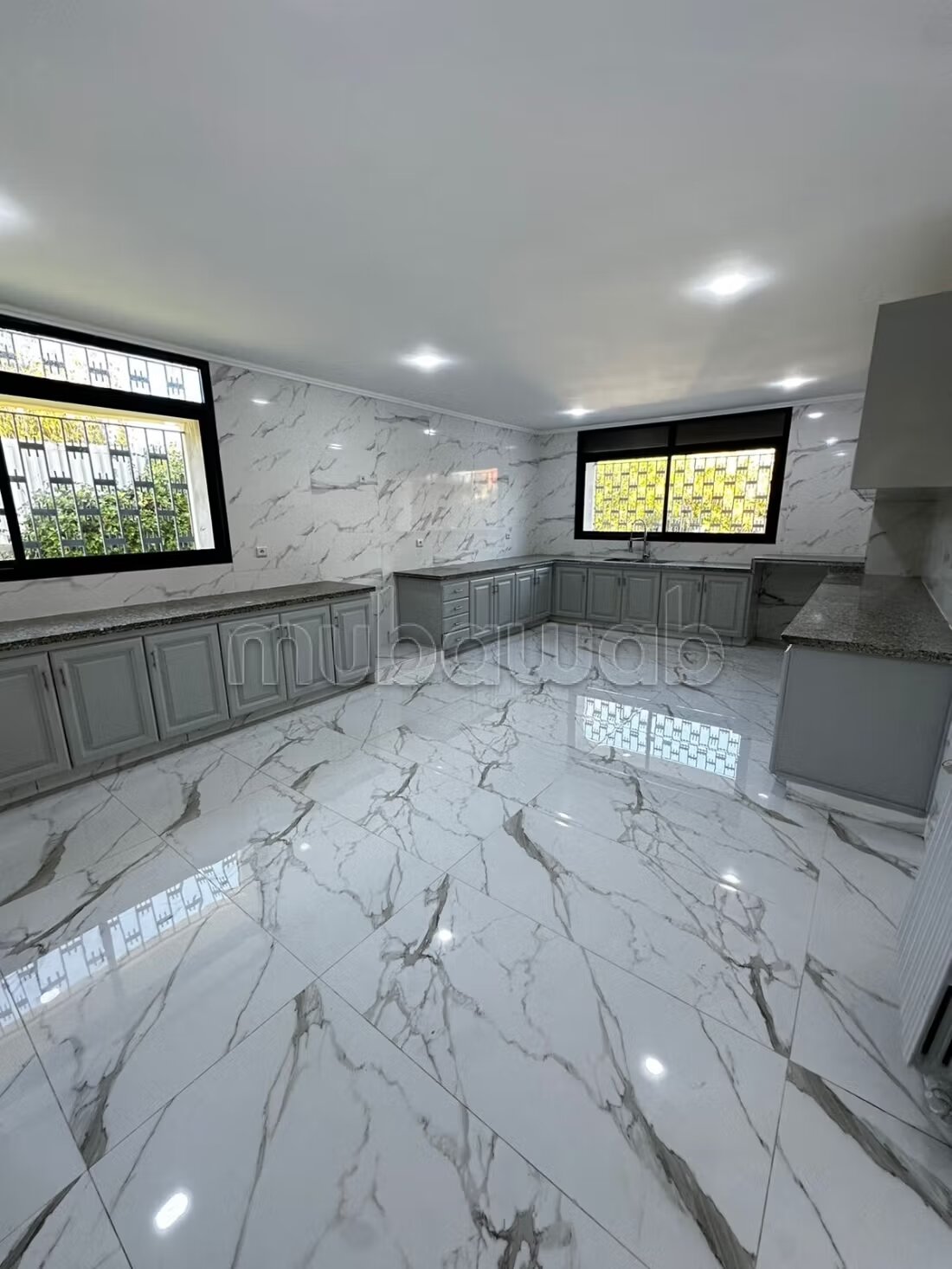 Villa 1000 m² for Rent in Rabat — Photo 315
