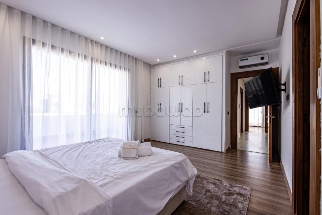 Villa 1000 m² for Rent in Rabat — Photo 330