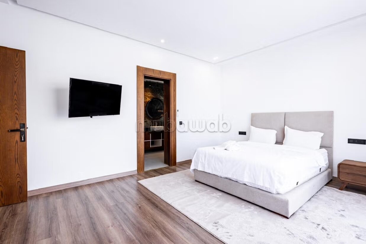 Villa 1000 m² for Rent in Rabat — Photo 334