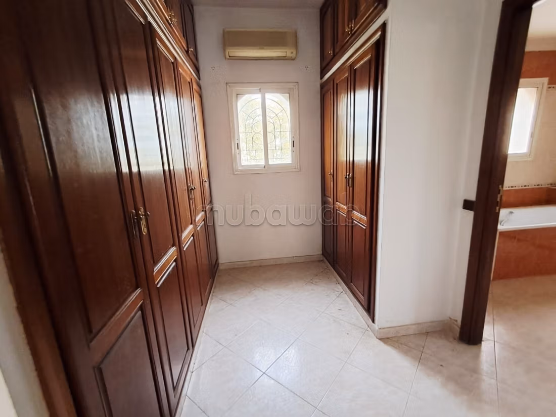 900 m² Villa for Rent in Rabat — Photo 12