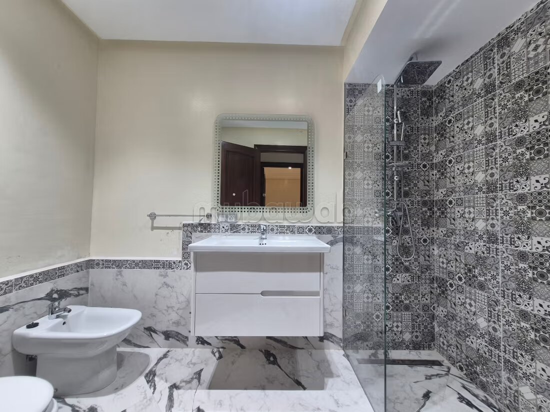 Appartement 148 m² à louer à Casablanca (Triangle d'Or) — Photo 111