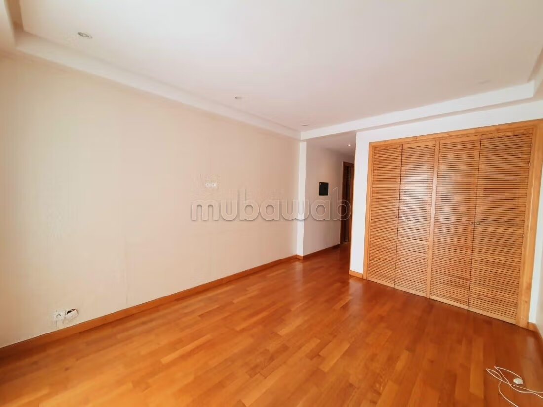 Appartement 148 m² à louer à Casablanca (Triangle d'Or) — Photo 349