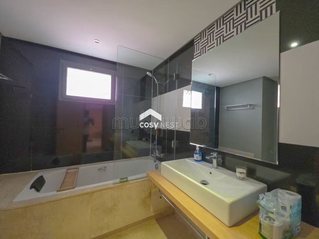 Appartement 148 m² à louer à Casablanca (Triangle d'Or) — Photo 386