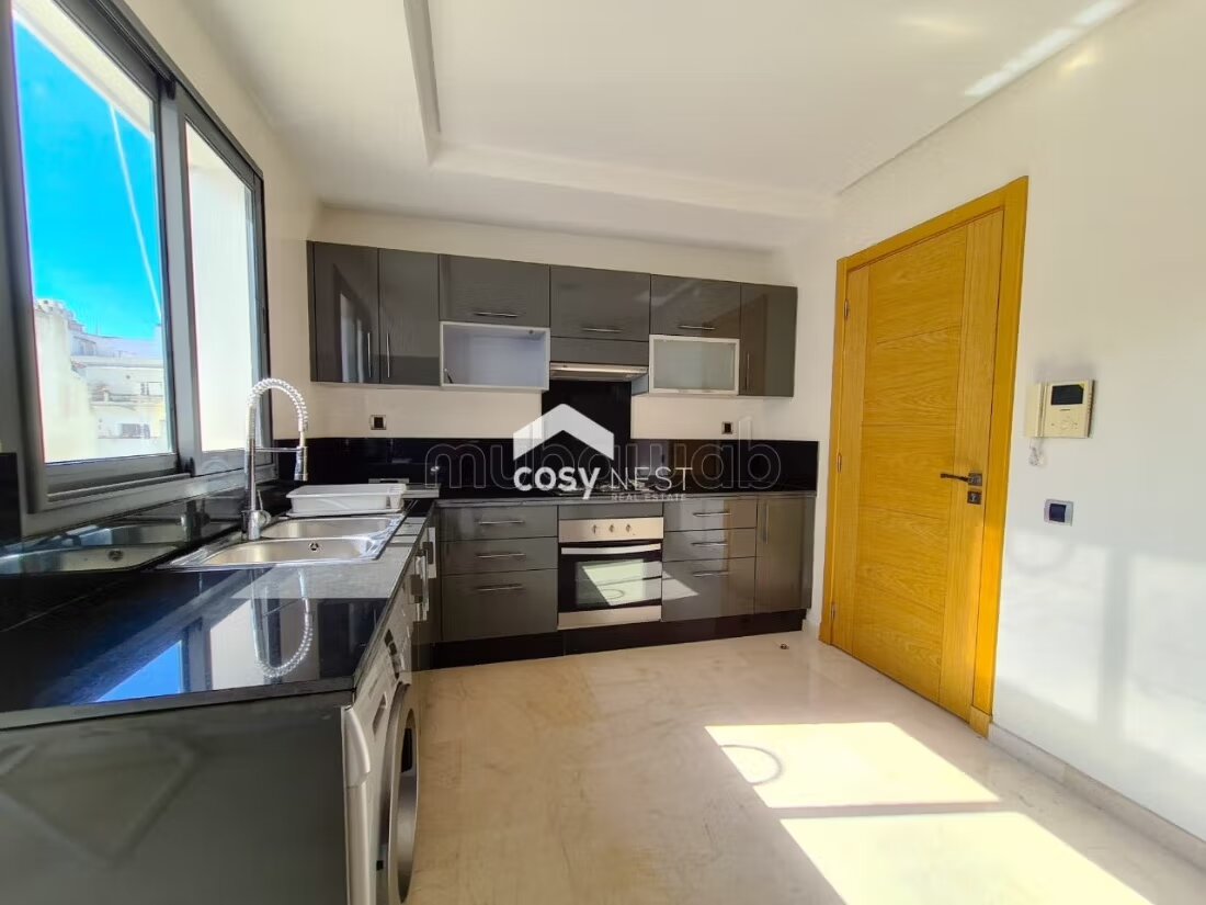 Appartement 148 m² à louer à Casablanca (Triangle d'Or) — Photo 420