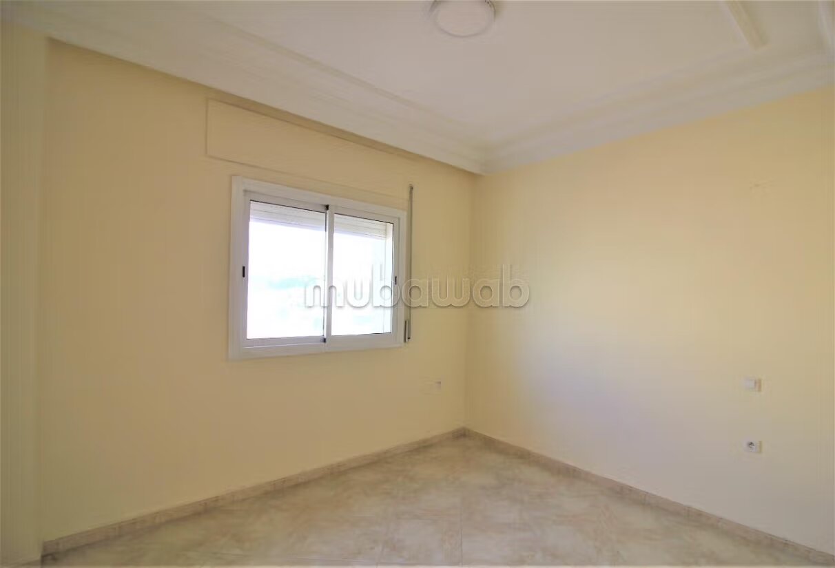 Office 47 m² for rent in Tangier — Photo 10