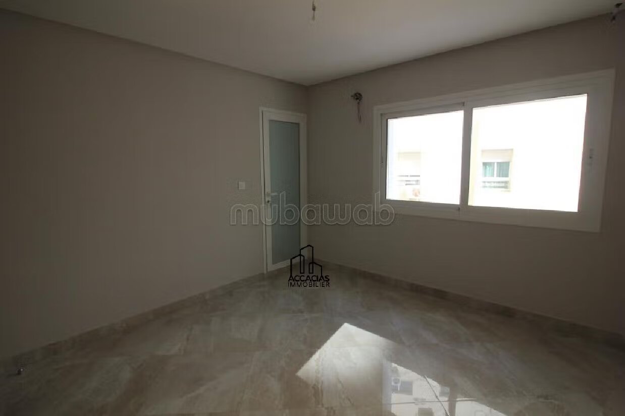 Office 47 m² for rent in Tangier — Photo 15
