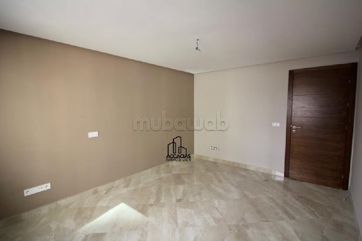 Office 47 m² for rent in Tangier — Photo 16