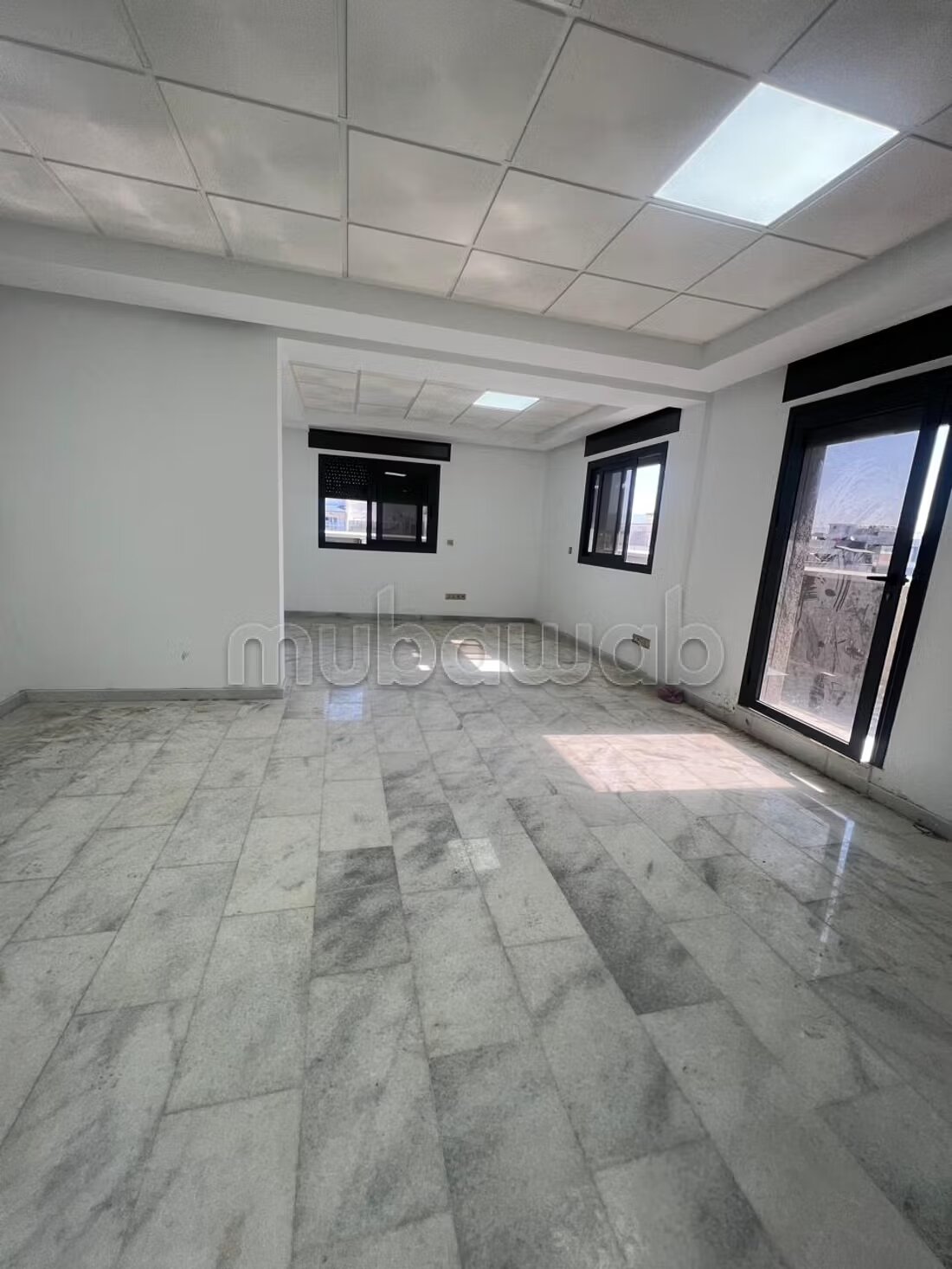 Office 47 m² for rent in Tangier — Photo 34