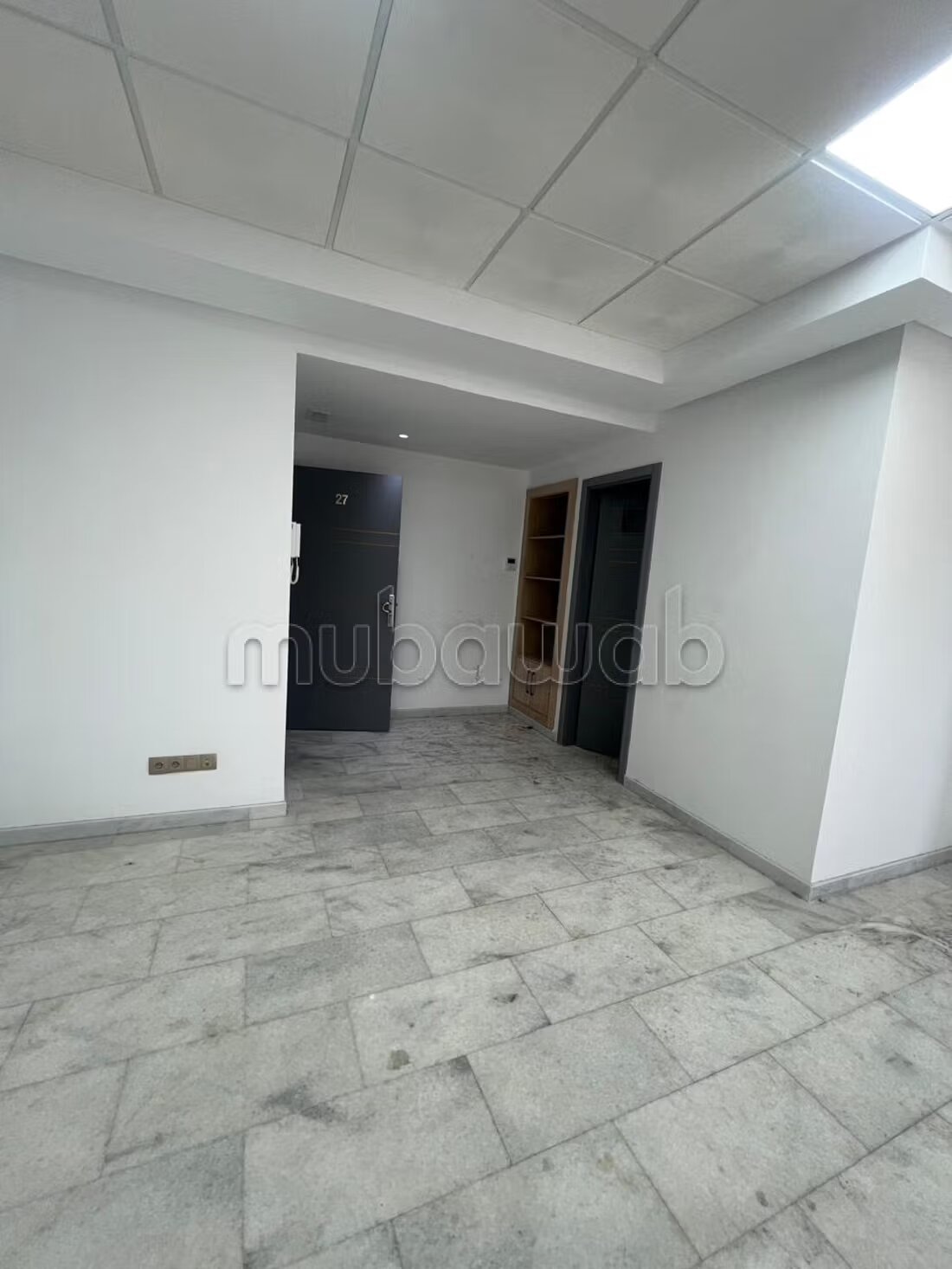 Office 47 m² for rent in Tangier — Photo 35