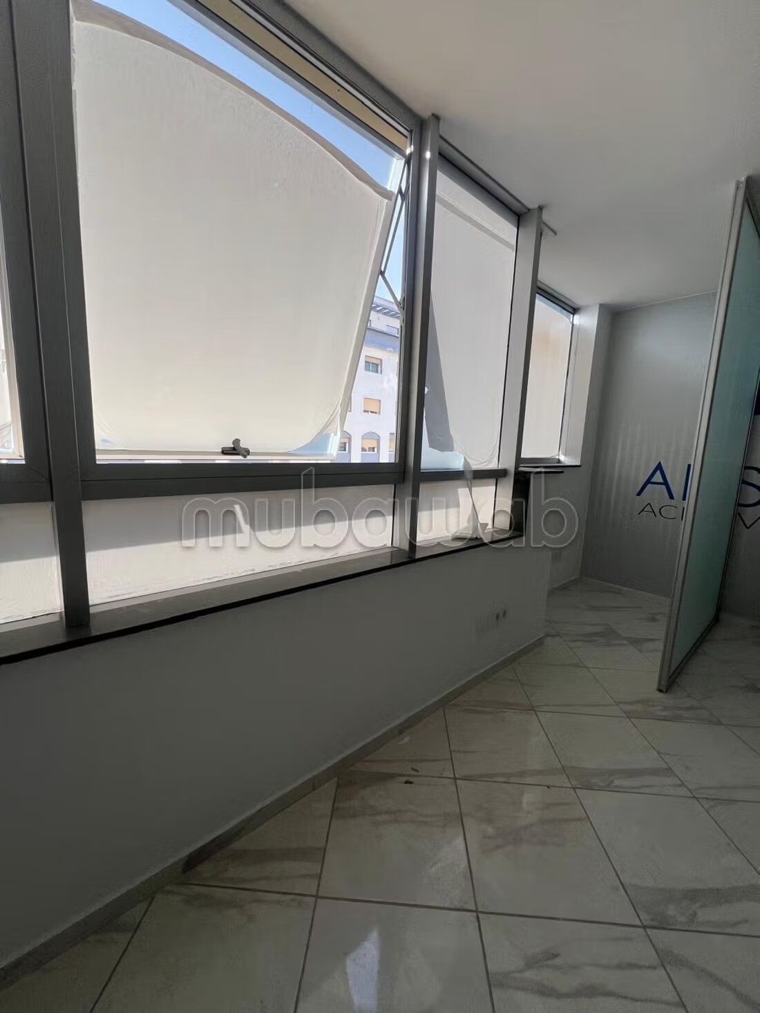 Office 47 m² for rent in Tangier — Photo 50