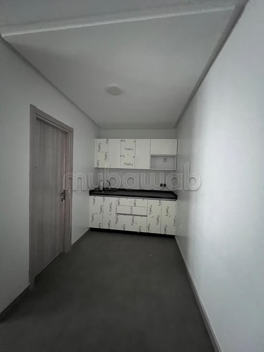 Office 47 m² for rent in Tangier — Photo 58