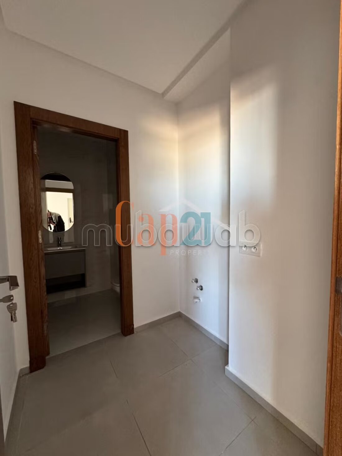 Office 47 m² for rent in Tangier — Photo 120