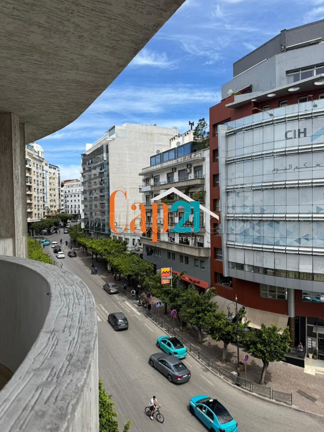 Office 47 m² for rent in Tangier — Photo 140