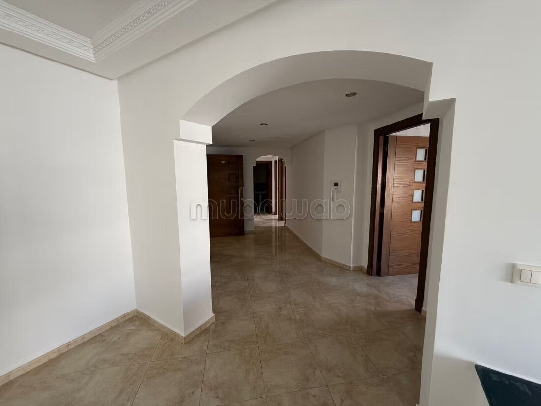 Office 47 m² for rent in Tangier — Photo 154