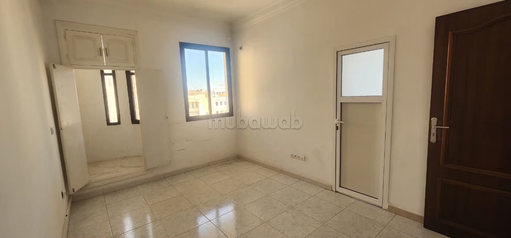 Office 47 m² for rent in Tangier — Photo 161