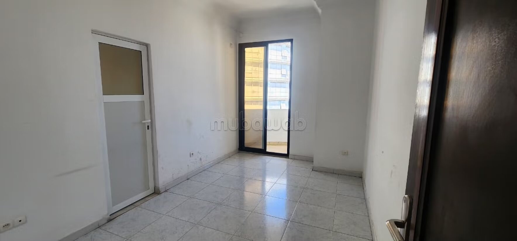 Office 47 m² for rent in Tangier — Photo 164