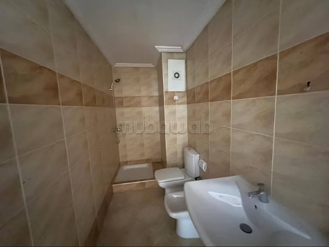 Office 47 m² for rent in Tangier — Photo 175