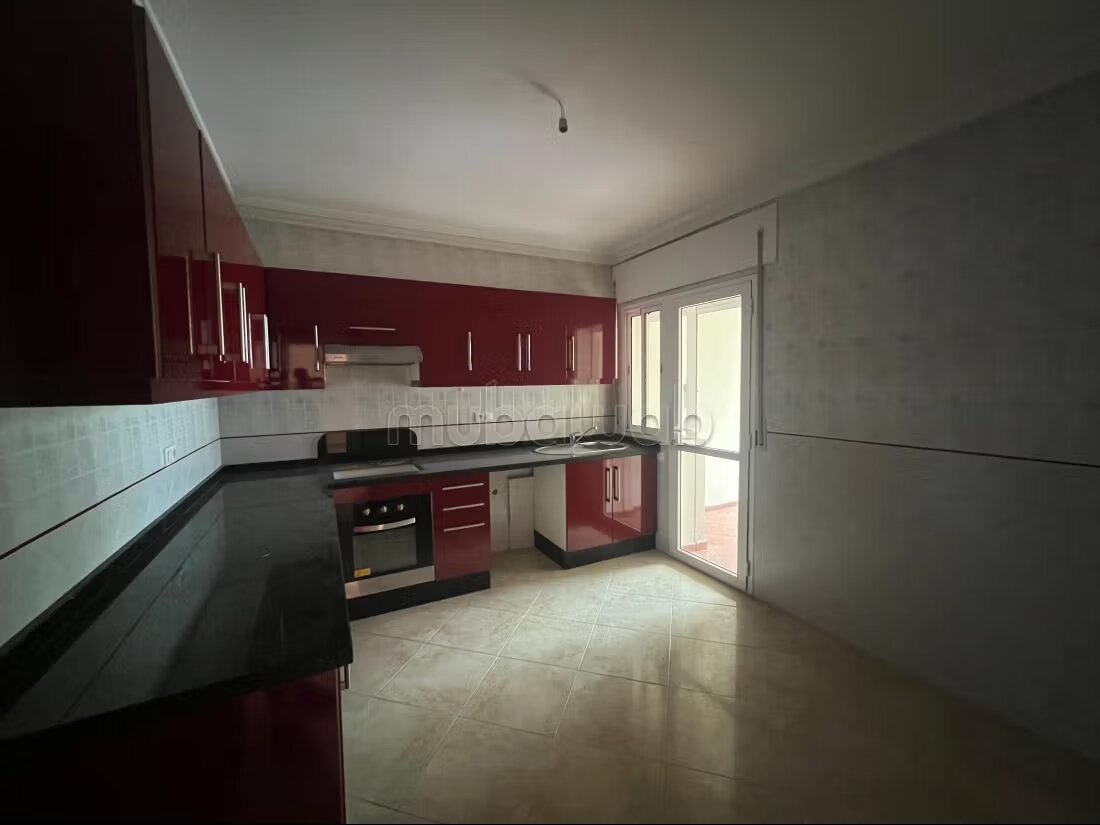 Office 47 m² for rent in Tangier — Photo 176
