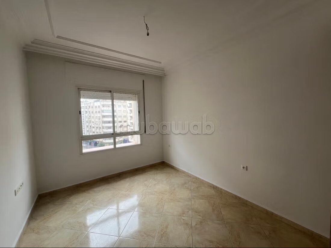 Office 47 m² for rent in Tangier — Photo 186