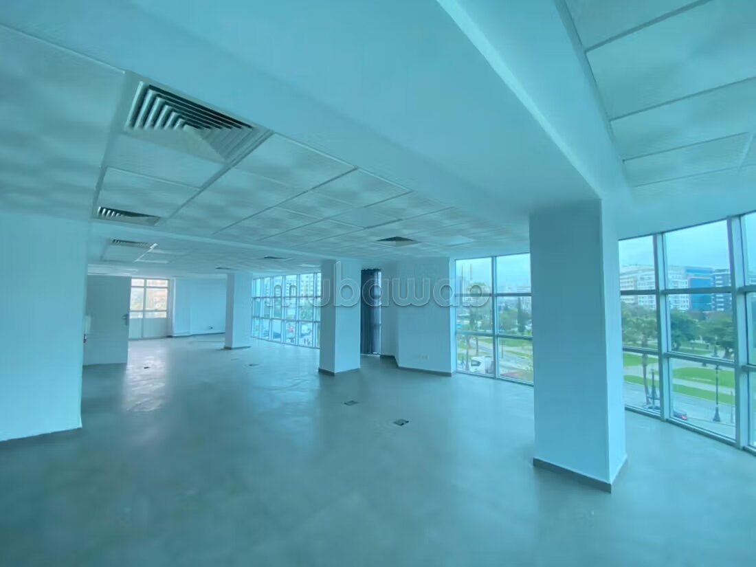 Office 47 m² for rent in Tangier — Photo 196