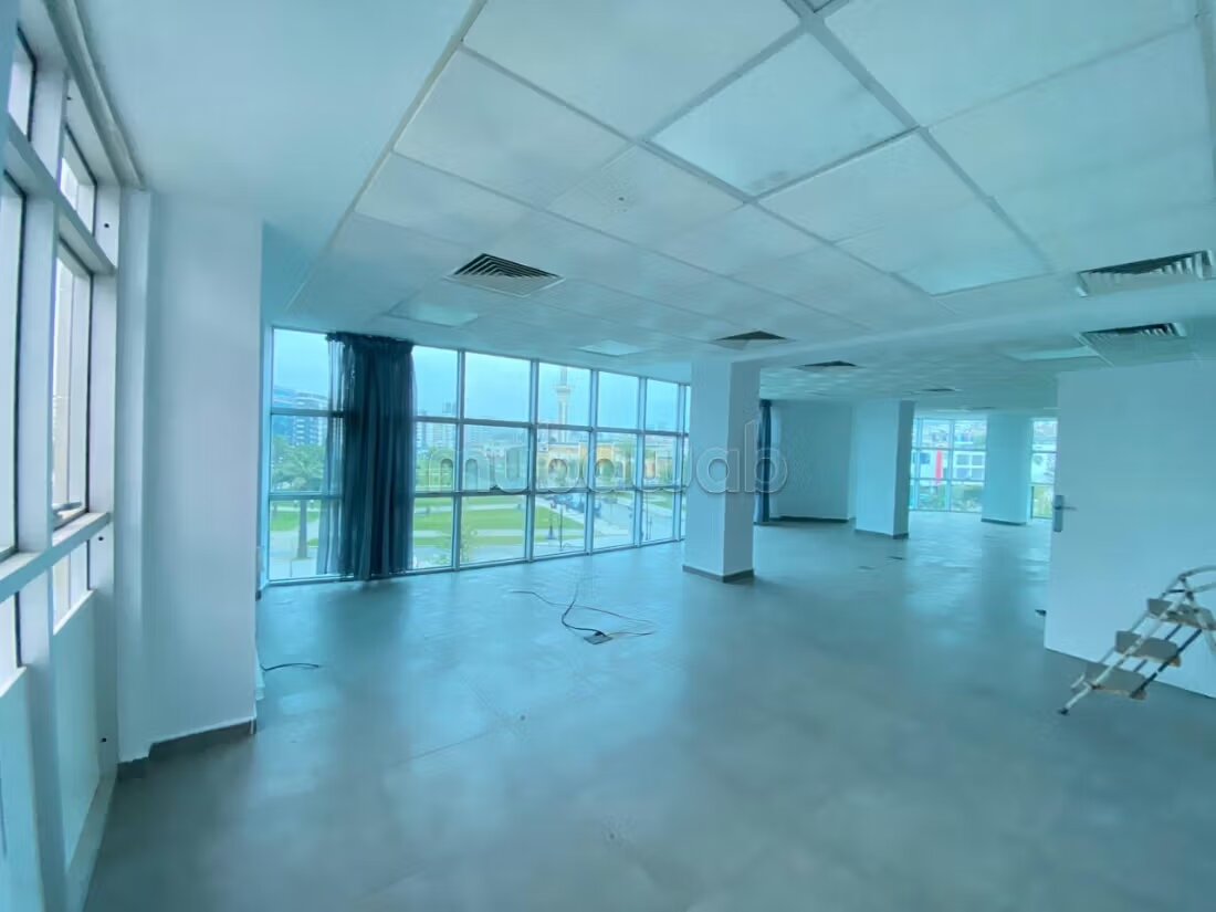 Office 47 m² for rent in Tangier — Photo 199