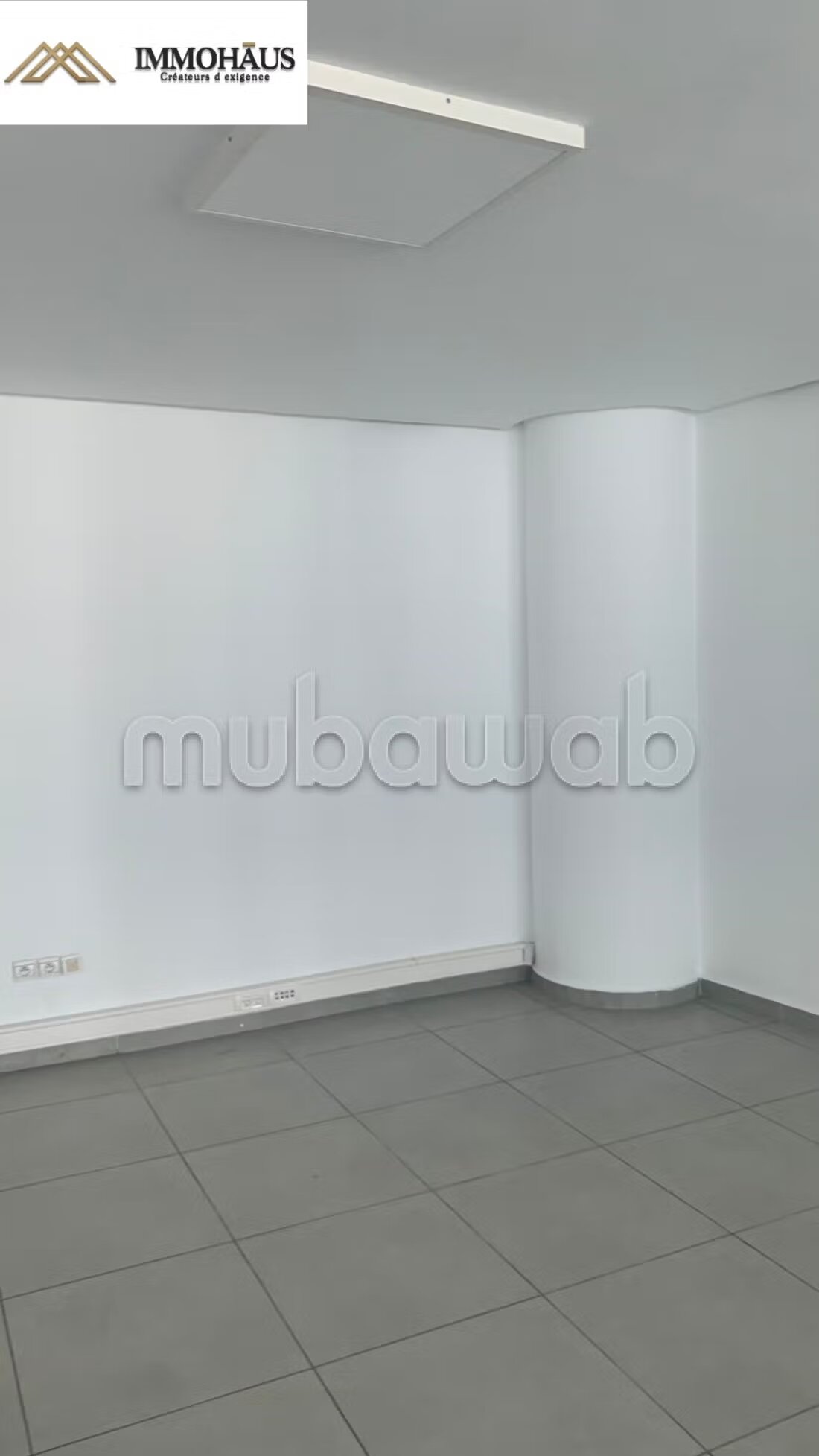 Office 47 m² for rent in Tangier — Photo 219