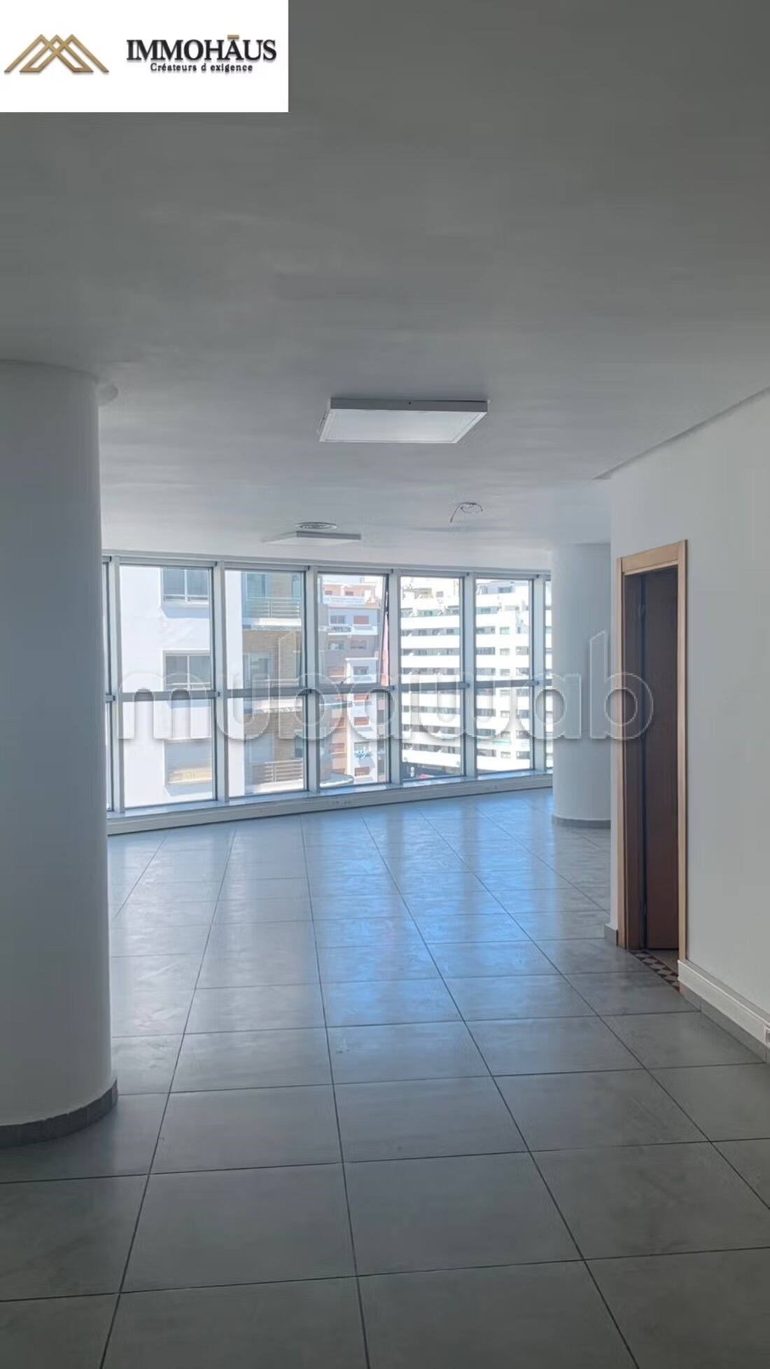 Office 47 m² for rent in Tangier — Photo 232