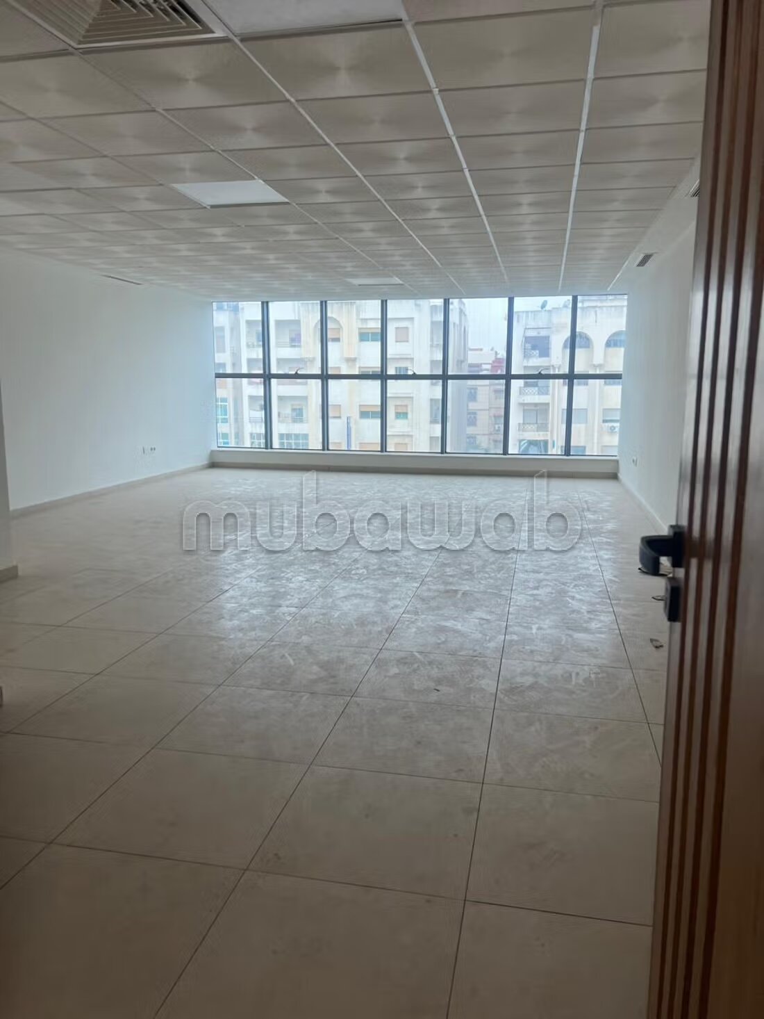 Office 47 m² for rent in Tangier — Photo 235